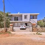 Nazard Villa